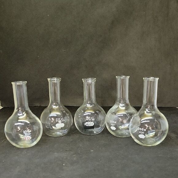 Pyrex 250ml Flat Bottom Boiling Flasks Set Of 5 (Set1) - Picture 1 of 5